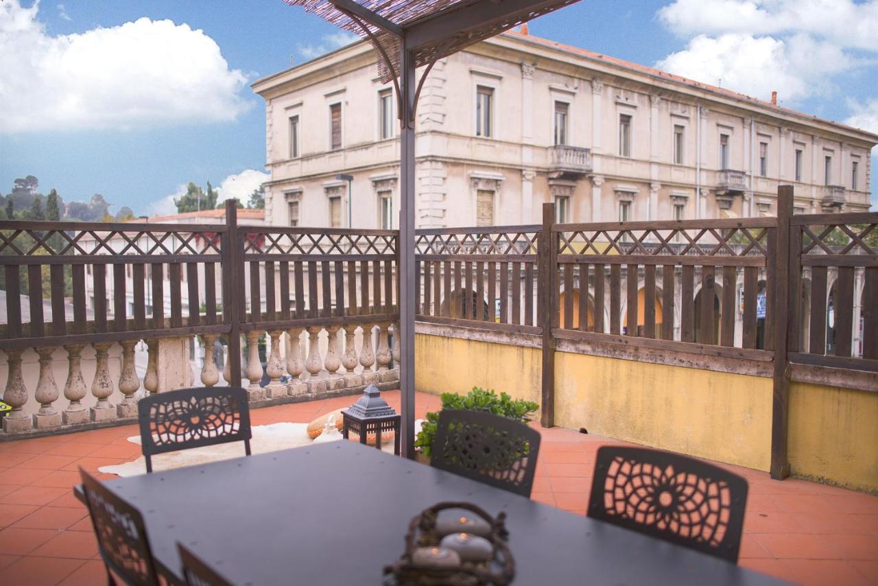 Апартаменты La Terrazza Сполето Номер фото